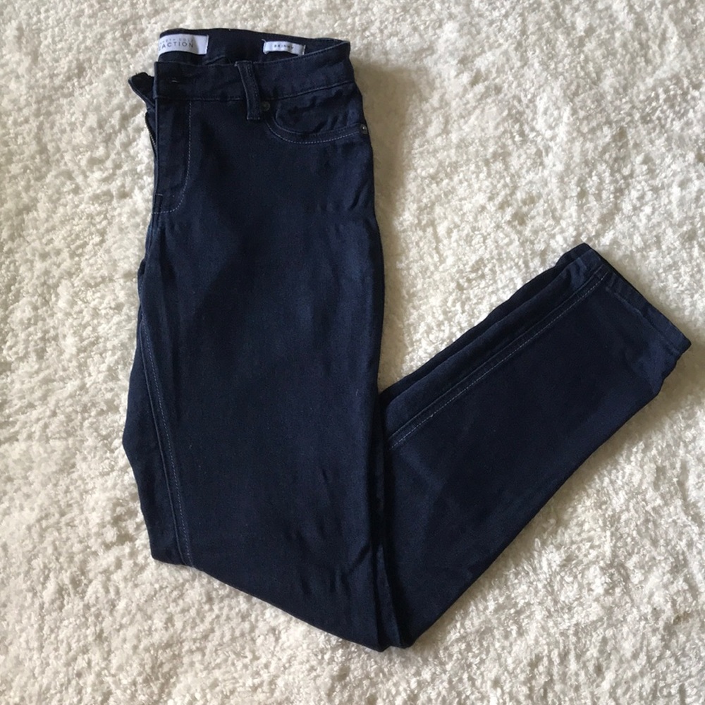 🌸 Kenneth Cole Skinny Jeans 🌸